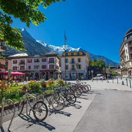 Sud - Batiment F 400 - Happy * Chamonix